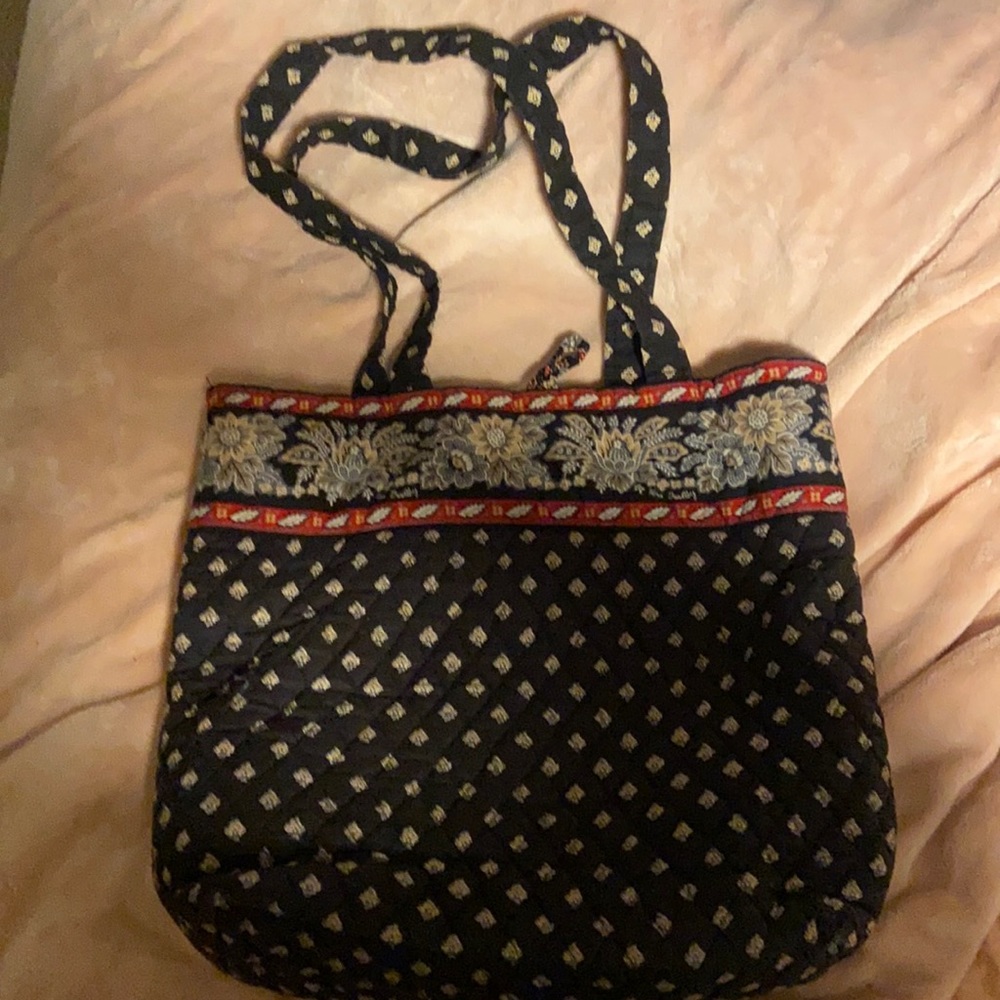 Vera Bradley tote lightly used. Navy. No tears. Button closure.